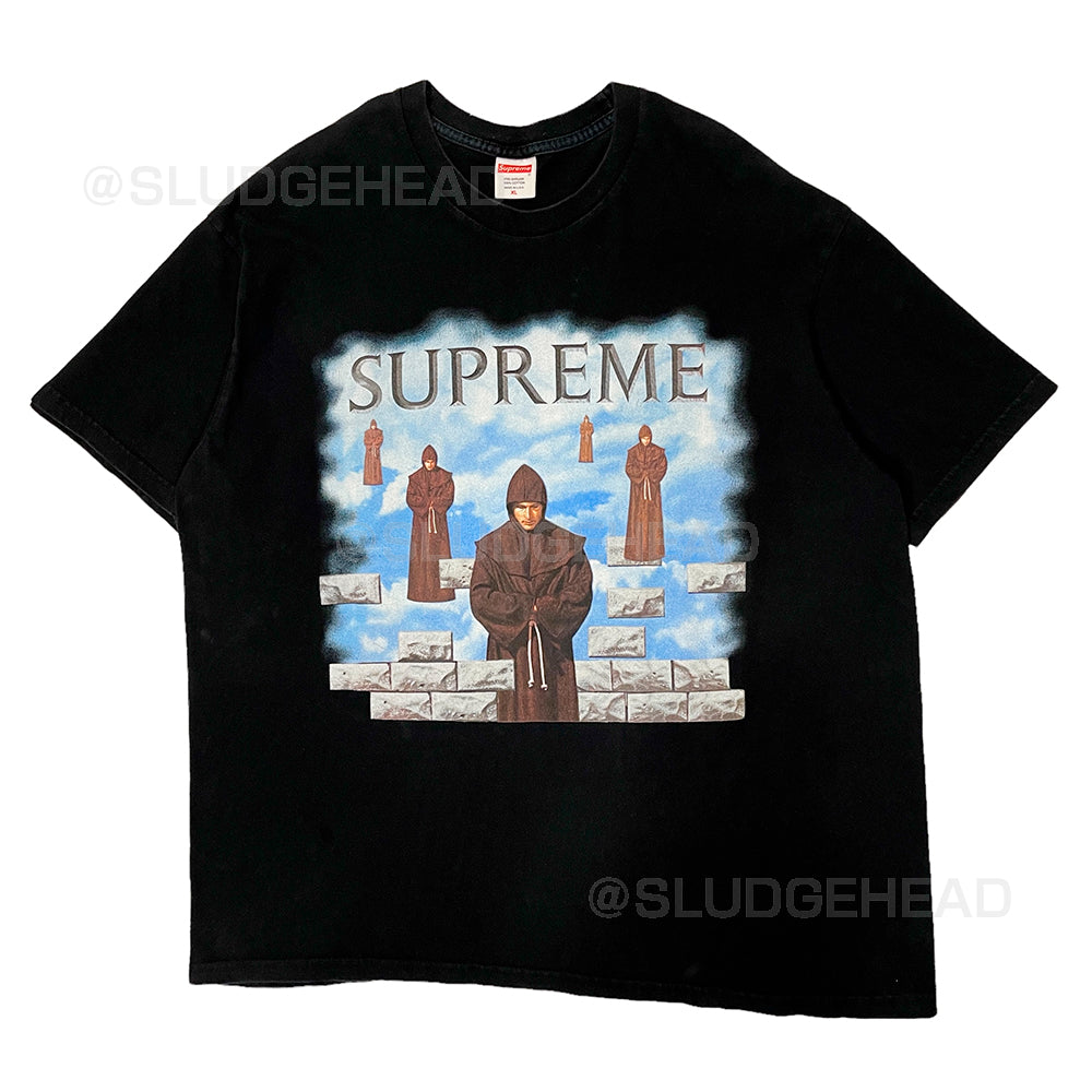 Supreme 